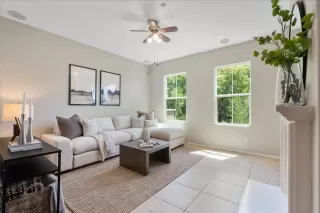 Photo #4: 240020034 Listing 