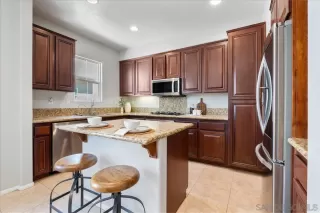 Photo #6: 240020034 Listing 