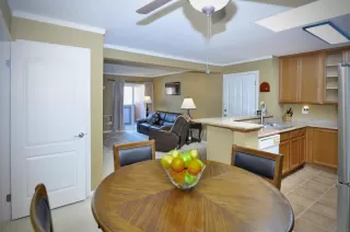 Photo #3: 240020063 Listing