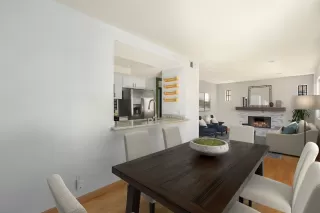 Photo #2: 240020079 Listing