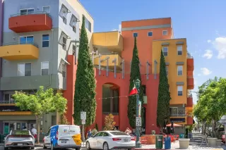 Photo #4: 240020091 Listing