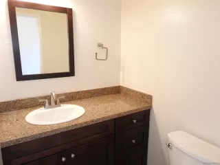 Photo #6: 240020140 Listing