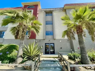 Photo #1: 240020142 Listing 