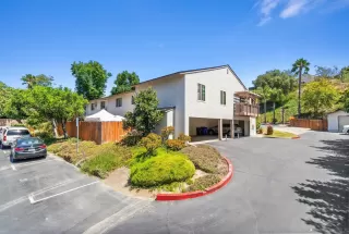 Photo #2: 240020192 Listing 