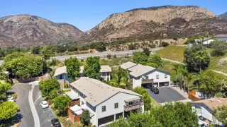 Photo #5: 240020192 Listing 