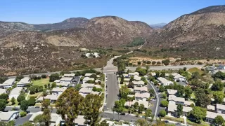 Photo #6: 240020192 Listing 