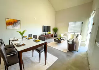 Photo #5: 240020224 Listing