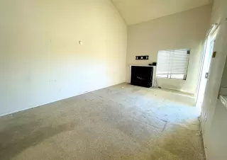 Photo #6: 240020224 Listing