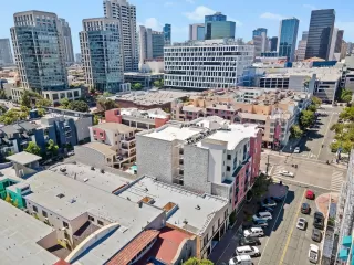 Photo #1: 240020254 Listing