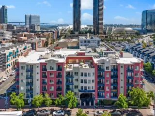 Photo #2: 240020254 Listing