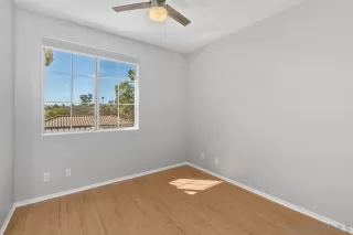 Photo #5: 240020342 Listing