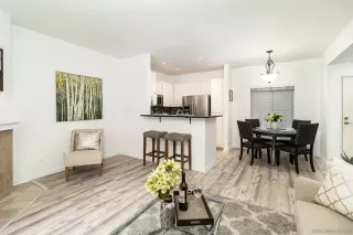 Photo #5: 240020352 Listing