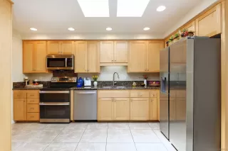 Photo #5: 240020409 Listing 