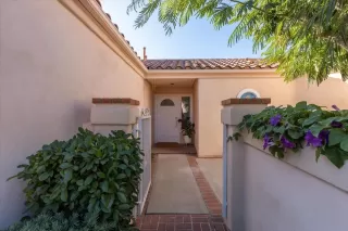 Photo #3: 240020469 Listing