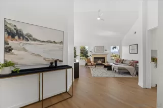 Photo #6: 240020469 Listing