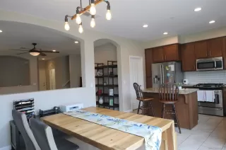 Photo #6: 240020493 Listing 