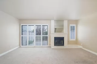 Photo #5: 240020558 Listing