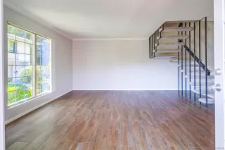 Photo #2: 240020564 Listing