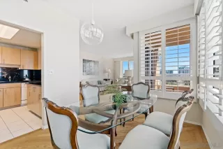 Photo #3: 240020605 Listing