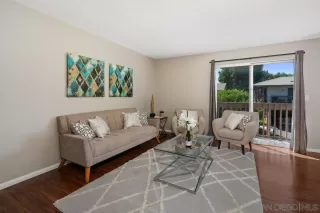 Photo #4: 240020611 Listing 