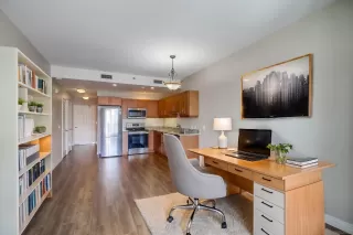 Photo #2: 240020784 Listing 