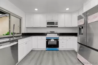 Photo #5: 240020852 Listing