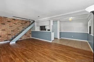 Photo #1: 240020943 Listing