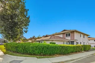 Photo #3: 240020943 Listing