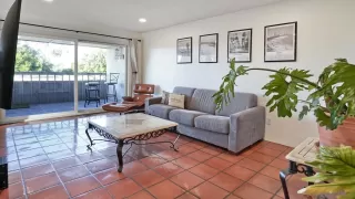 Photo #2: 240020949 Listing