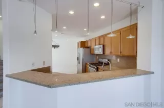 Photo #6: 240021016 Listing 