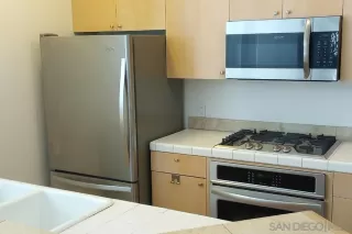 Photo #3: 240021060 Listing