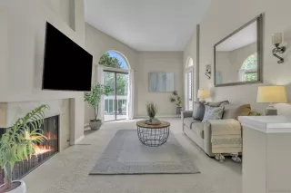 Photo #1: 240021065 Listing 