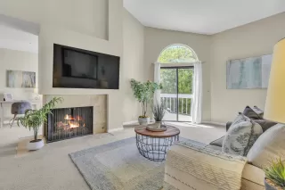 Photo #3: 240021065 Listing 