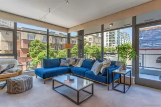 Photo #2: 240021091 Listing