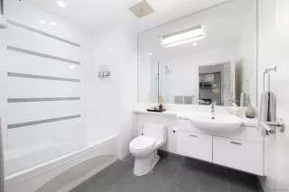 Photo #6: 240021115 Listing