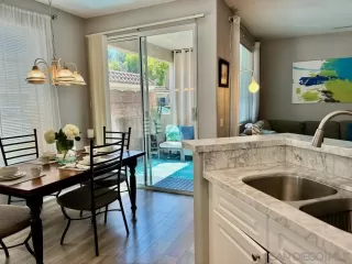 Photo #3: 240021153 Listing