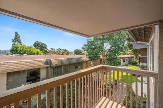 Photo #6: 240021232 Listing