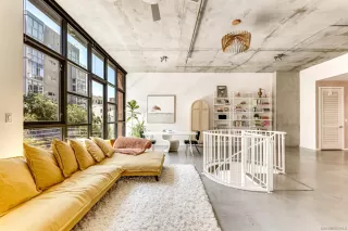 Photo #1: 240021248 Listing 