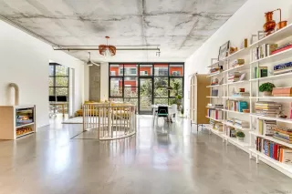 Photo #2: 240021248 Listing 