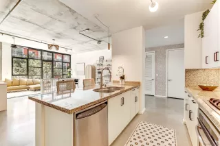 Photo #6: 240021248 Listing 