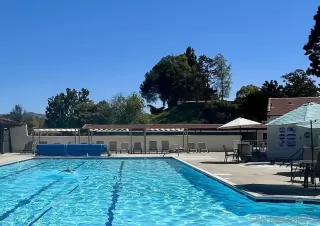 Photo #1: 240021308 Listing 