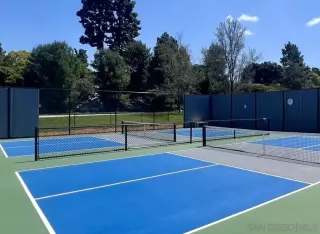 Photo #3: 240021308 Listing 