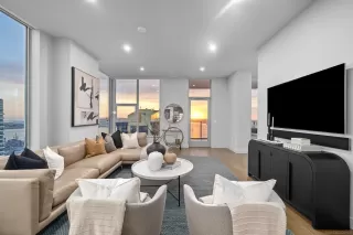 Photo #2: 240021309 Listing