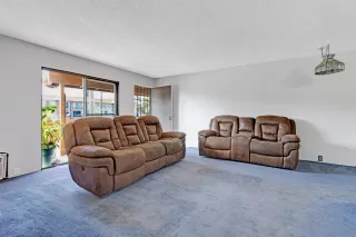 Photo #6: 240021327 Listing