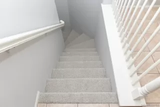 Photo #3: 240021337 Listing