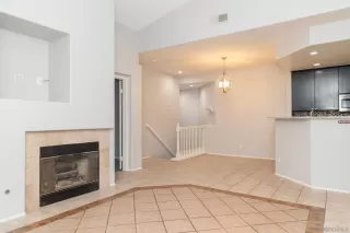 Photo #5: 240021337 Listing