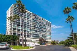 Photo #1: 240021352 Listing