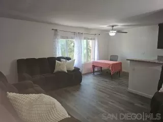 Photo #2: 240021414 Listing 