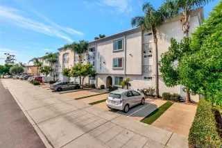 Photo #2: 240021427 Listing