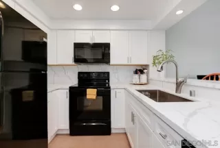 Photo #6: 240021544 Listing